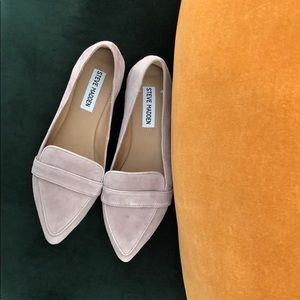 6M Steve Madden suede loafers in taupe
